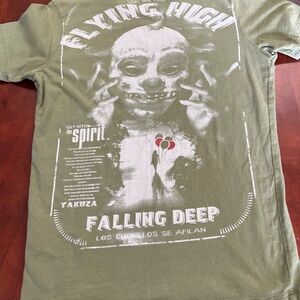Yakuza Flying High Graphic Tee small